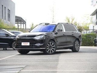 问界销冠天团再放大招！1.5万补贴延期，2026前下单都划算？