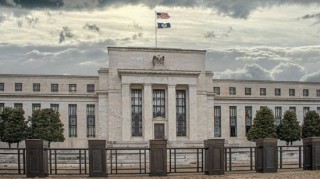 昨夜今晨国际外盘头条一览_2025年4月12日_财经新闻