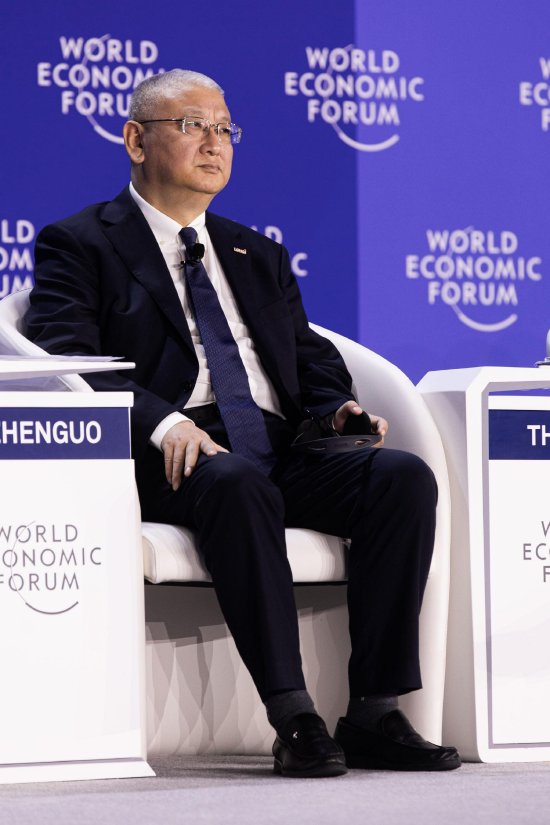 隆基绿能李振国谈下一代光伏技术：再过10年效率做到35%  第1张